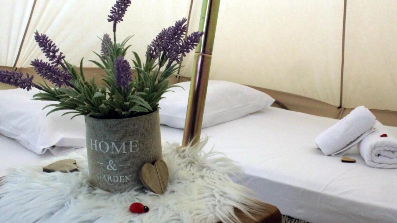 Palaiokastro  Queens Luxury Glamping מראה חיצוני תמונה